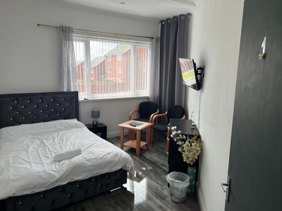 Zams Rooms Stoke-on-Trent Eksteriør bilde