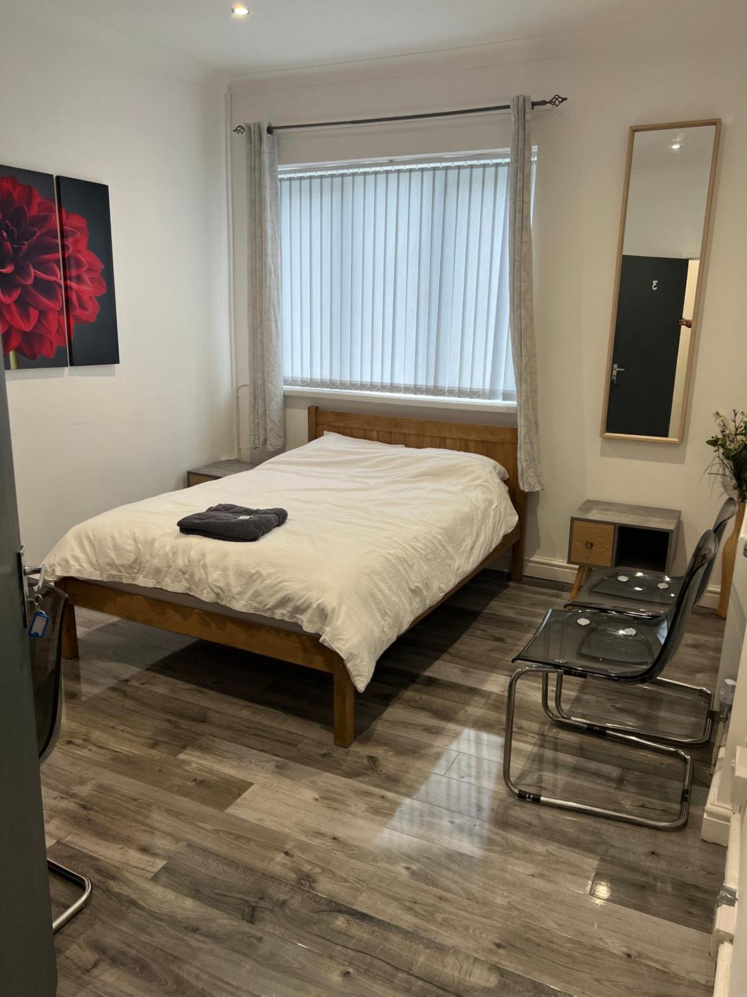 Zams Rooms Stoke-on-Trent Eksteriør bilde